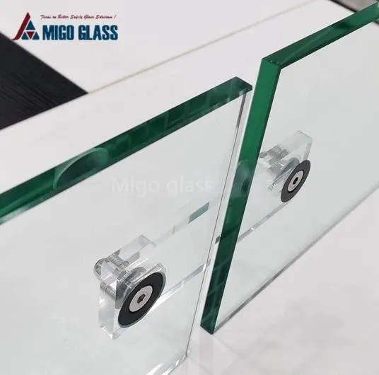 Tom ntej no -Gen Acrylic Connector System Rau Padel Court Glass